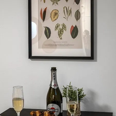 Apartament Earthy Escape - Warm With Balcony