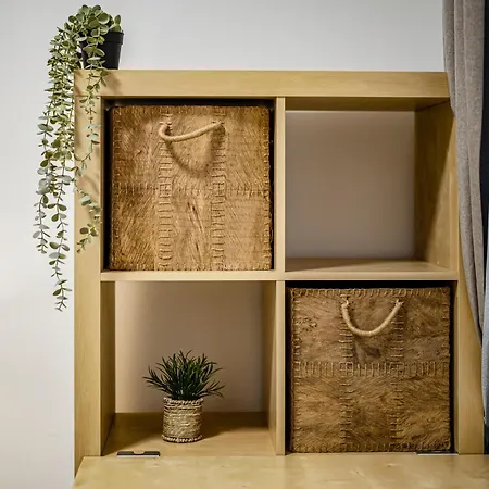 Earthy Escape - Warm With Balcony Apartment