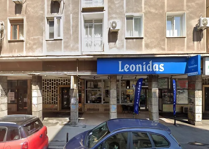 Earthy Escape - Warm With Balcony Apartament Bucureşti